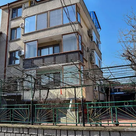 Briz 게스트하우스 *